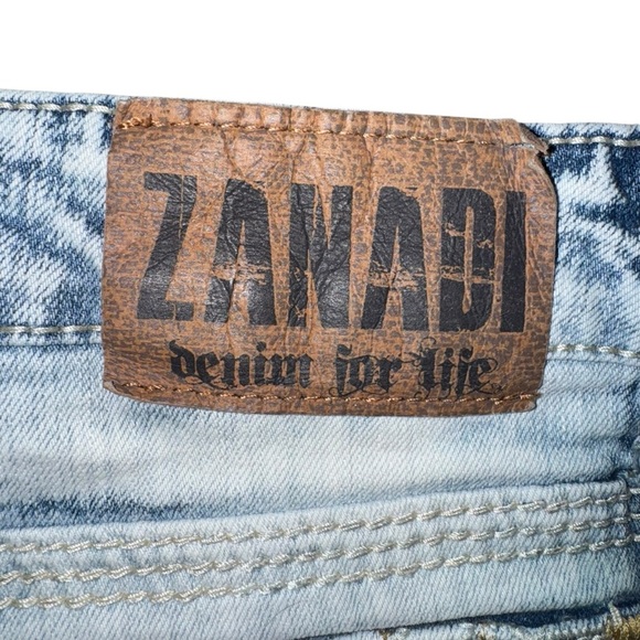 Zana Di Juniors Jean Shorts SZ 13 Stonewash Embroidered Rhinestoned Angel Wings - Picture 6 of 6